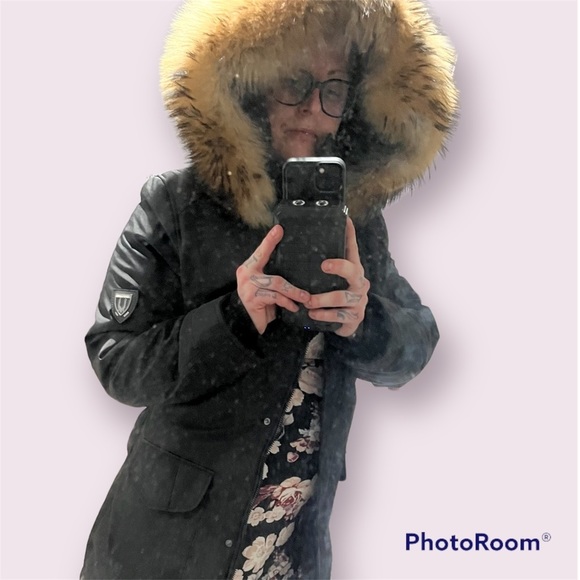 DOWN-FILLED Winter Jacket! Real Fur On The Hood! 🤩Imported From 🇫🇷 France 🤩 - Picture 7 of 10